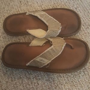 Crevo Sandals
